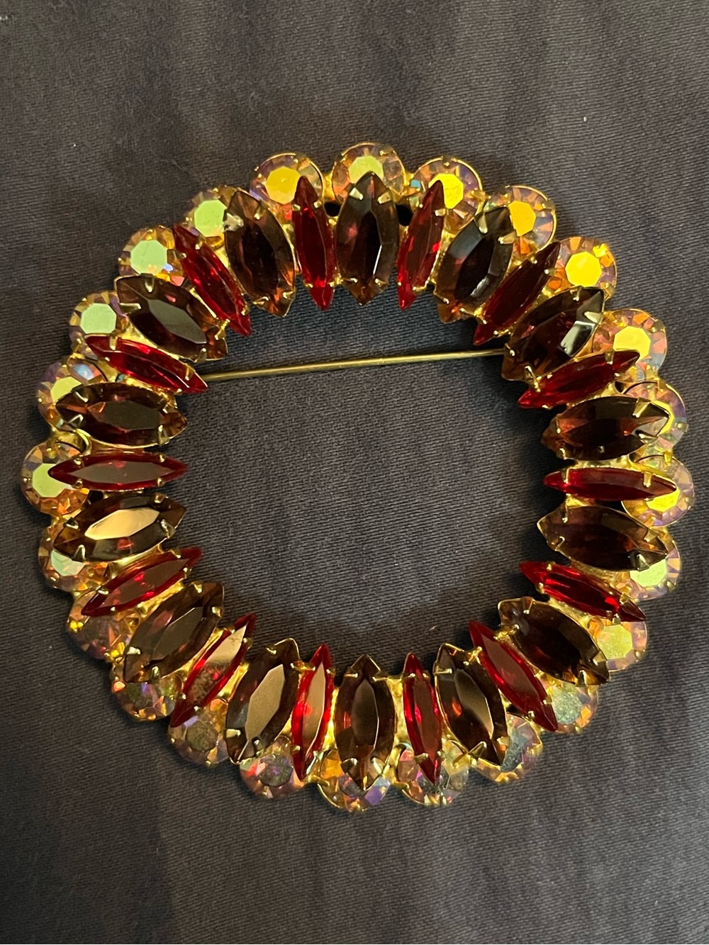 Juliana Rhinestone, Red and Amethyst Glass Wreath Brooch Large